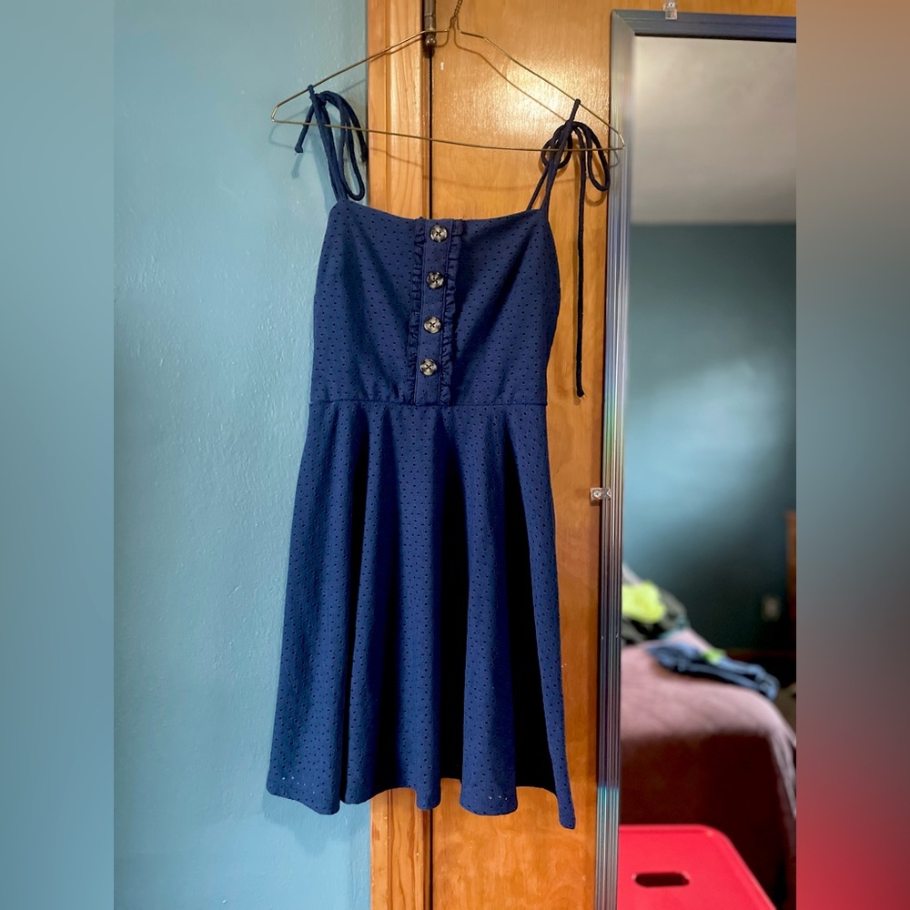 In good condition beautiful blue dress